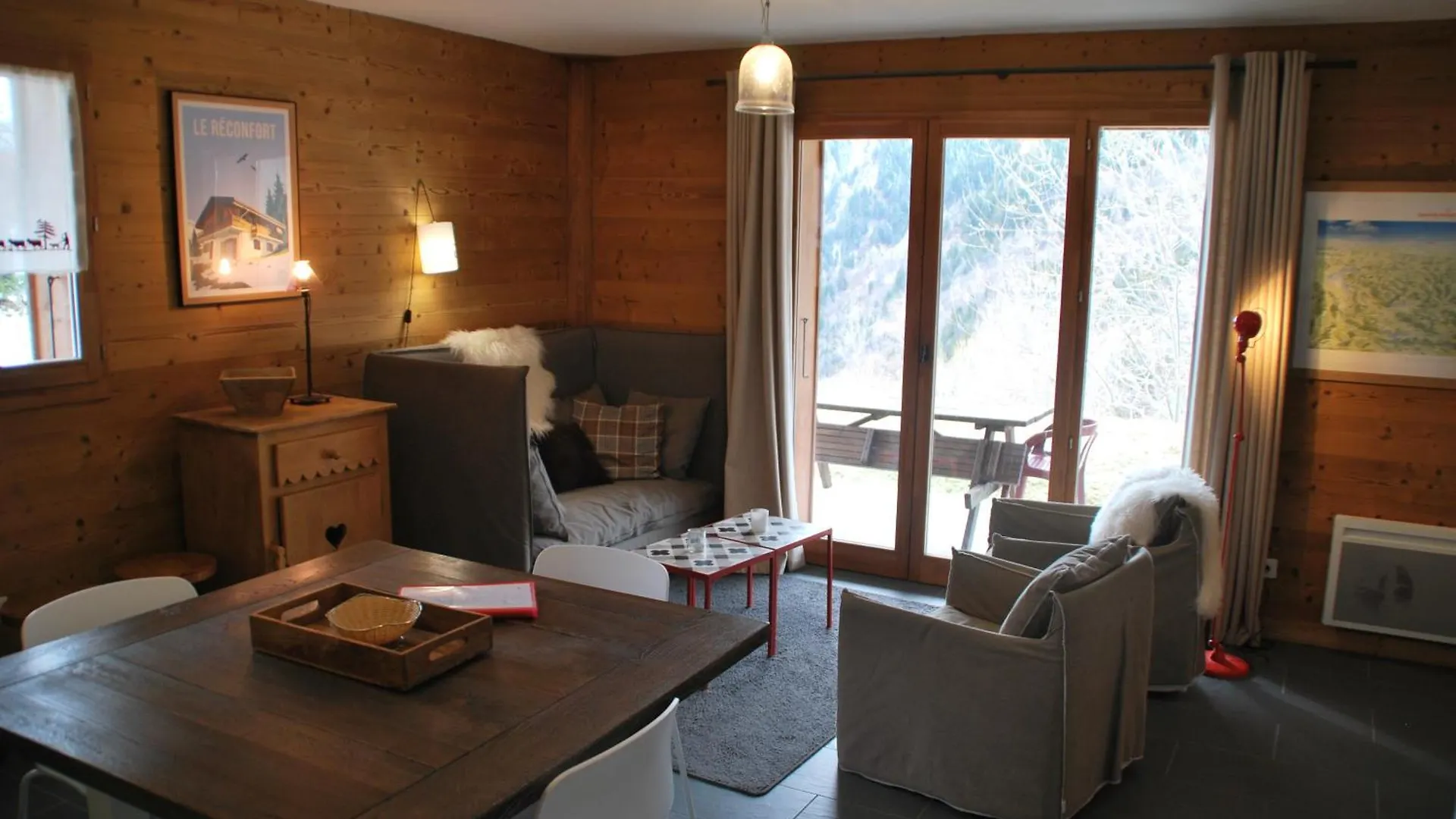 Apartment Le Petit Reconfort, Acces Skis Aux Pieds Saint-Francois-Longchamp